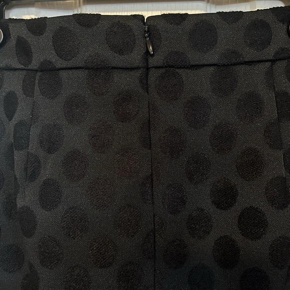 Ann Taylor Black Pencil Skirt 10  Lined Polka Dot Office Business Casual NWT! - Picture 4 of 11